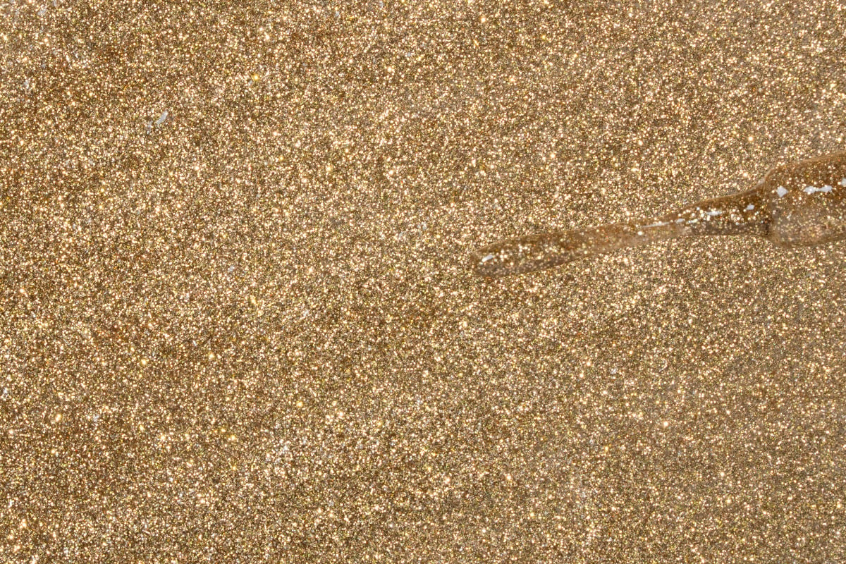 Jolifin LAVENI Shellac Fineliner - cozy gold Glitter 10ml